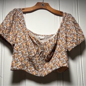 Aeropostale Crop Top Floral with Sleeves